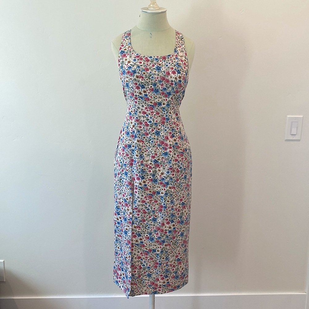 floral midi dress.